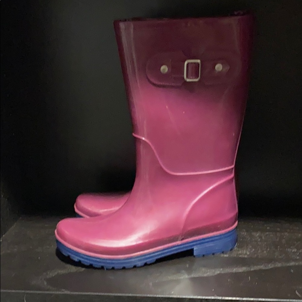 Rain boots